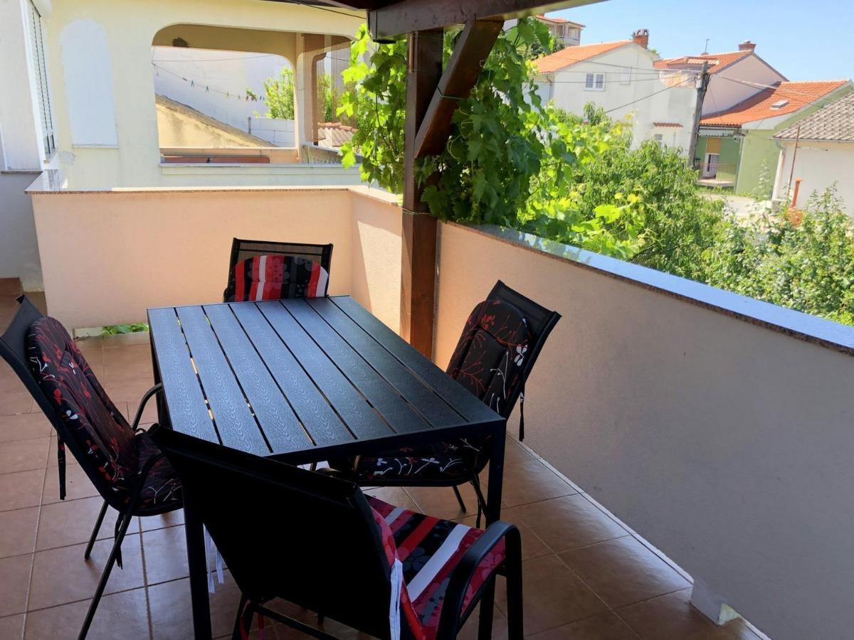 Villy City Apartment Palit Εξωτερικό φωτογραφία