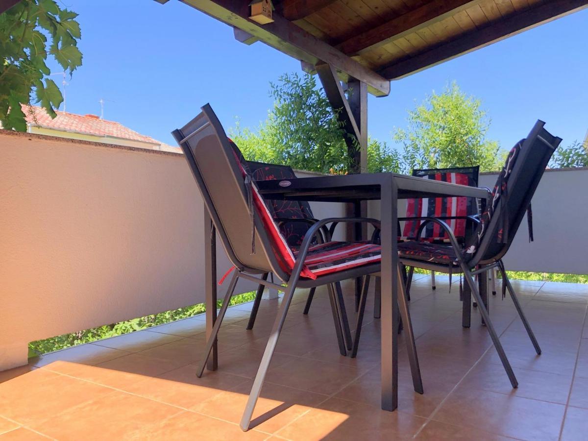 Villy City Apartment Palit Εξωτερικό φωτογραφία