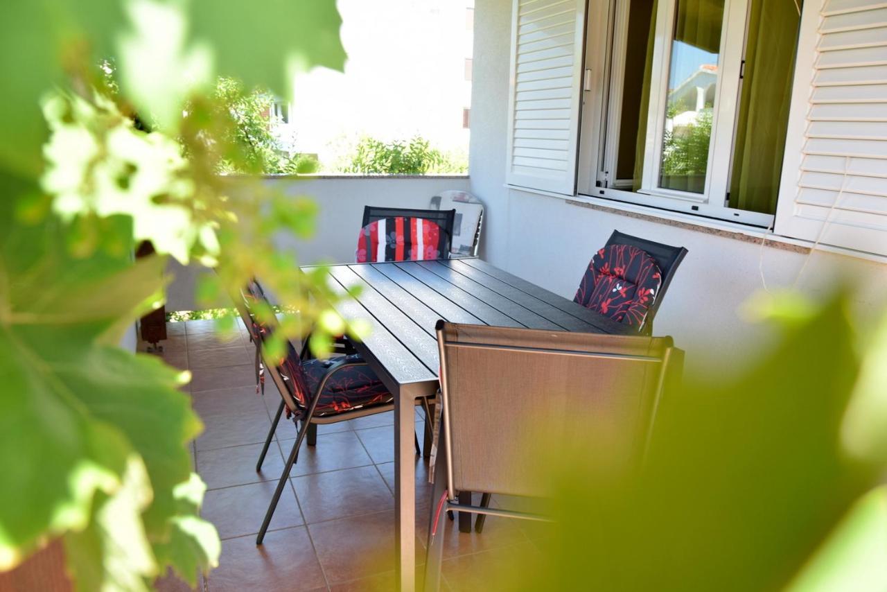 Villy City Apartment Palit Εξωτερικό φωτογραφία