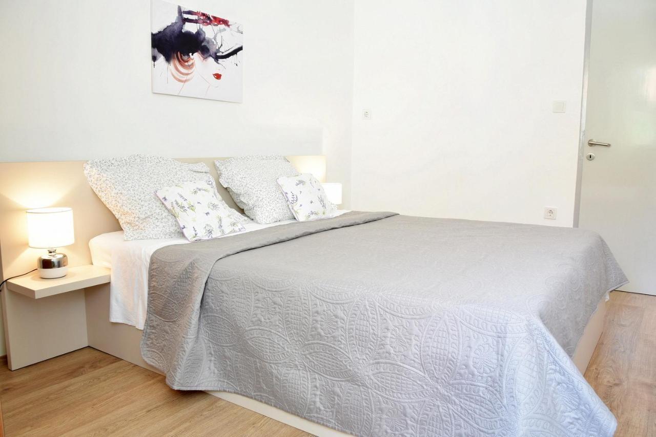 Villy City Apartment Palit Εξωτερικό φωτογραφία